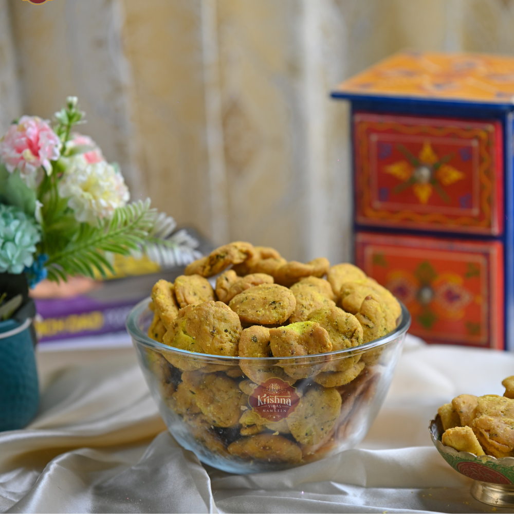 METHI MATHRI - Krishna Vilas Namkeen